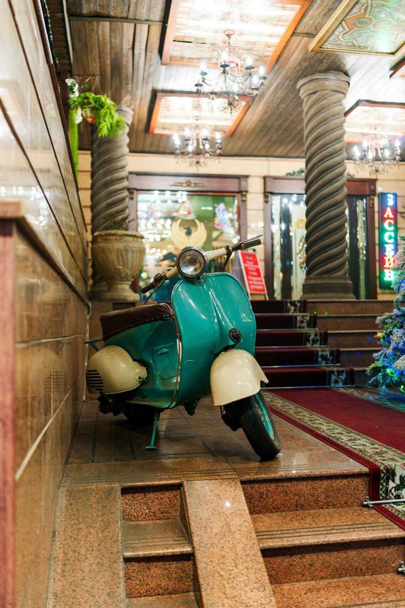 Almaty Grand Erbil Hotel Buitenkant foto