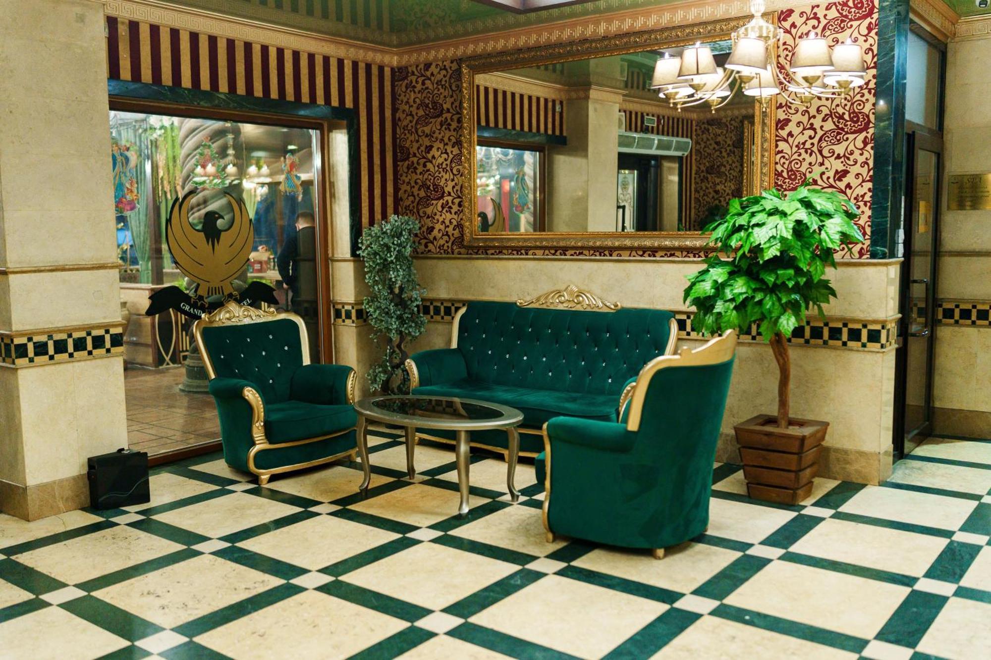 Almaty Grand Erbil Hotel Buitenkant foto
