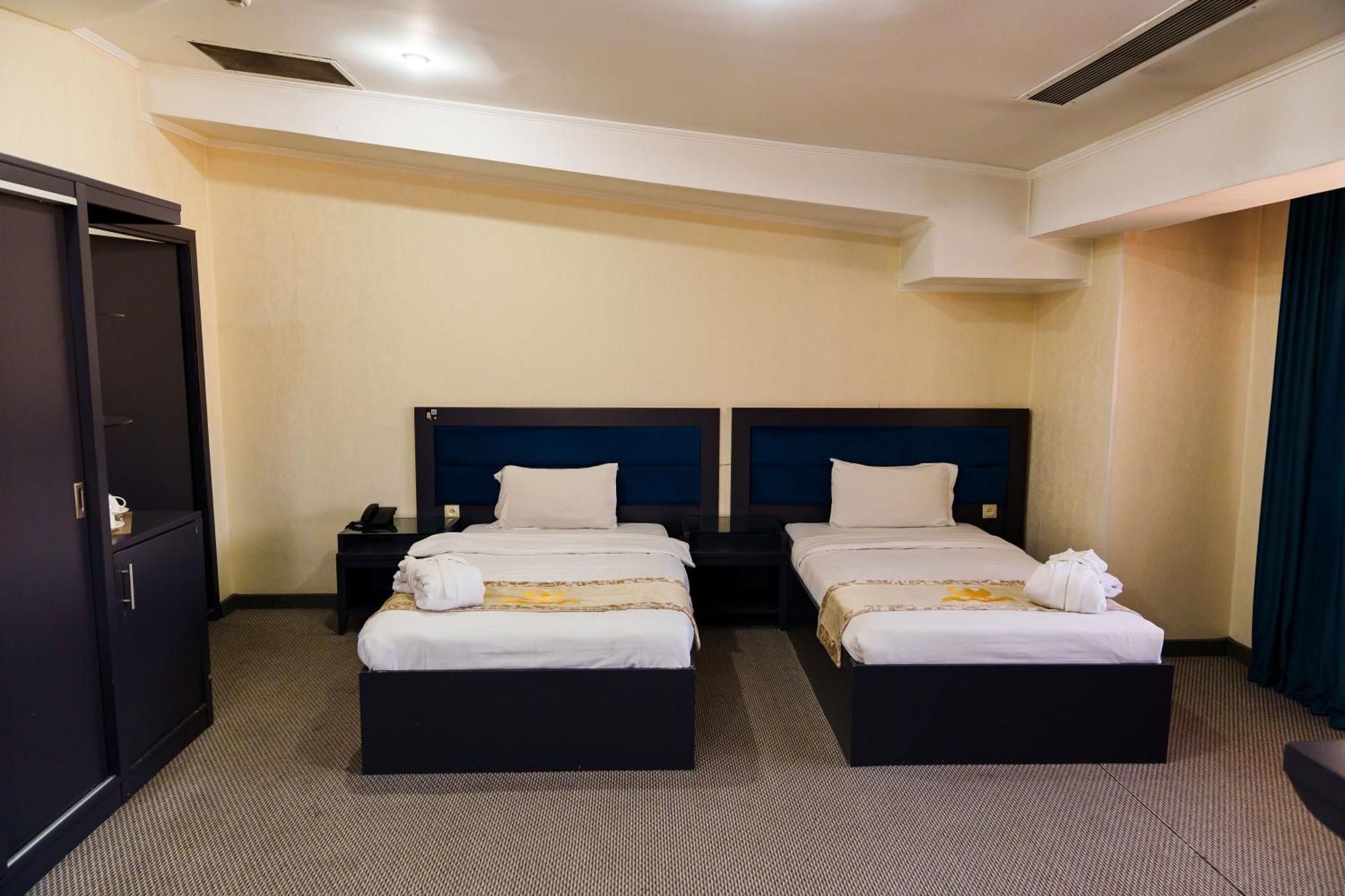 Almaty Grand Erbil Hotel Buitenkant foto
