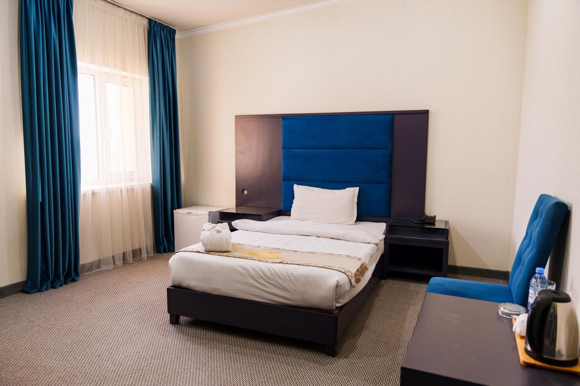 Almaty Grand Erbil Hotel Buitenkant foto